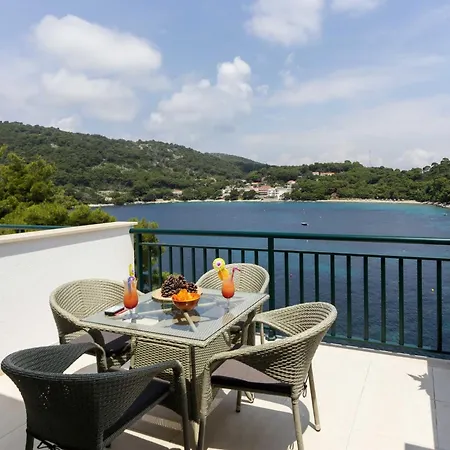 Posta - Comfort One-bedroom With Terrace And Sea View - 6 Apartment Saplunara
